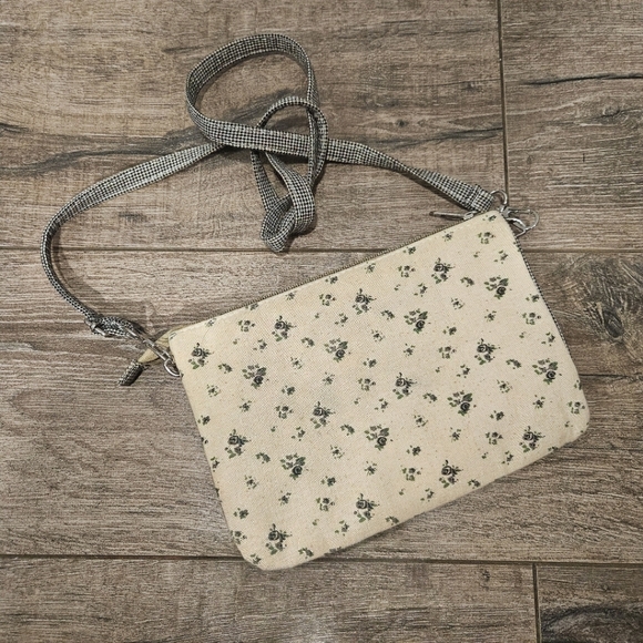 Linen & Cotton Floral Crossbody Bag - Picture 2 of 5